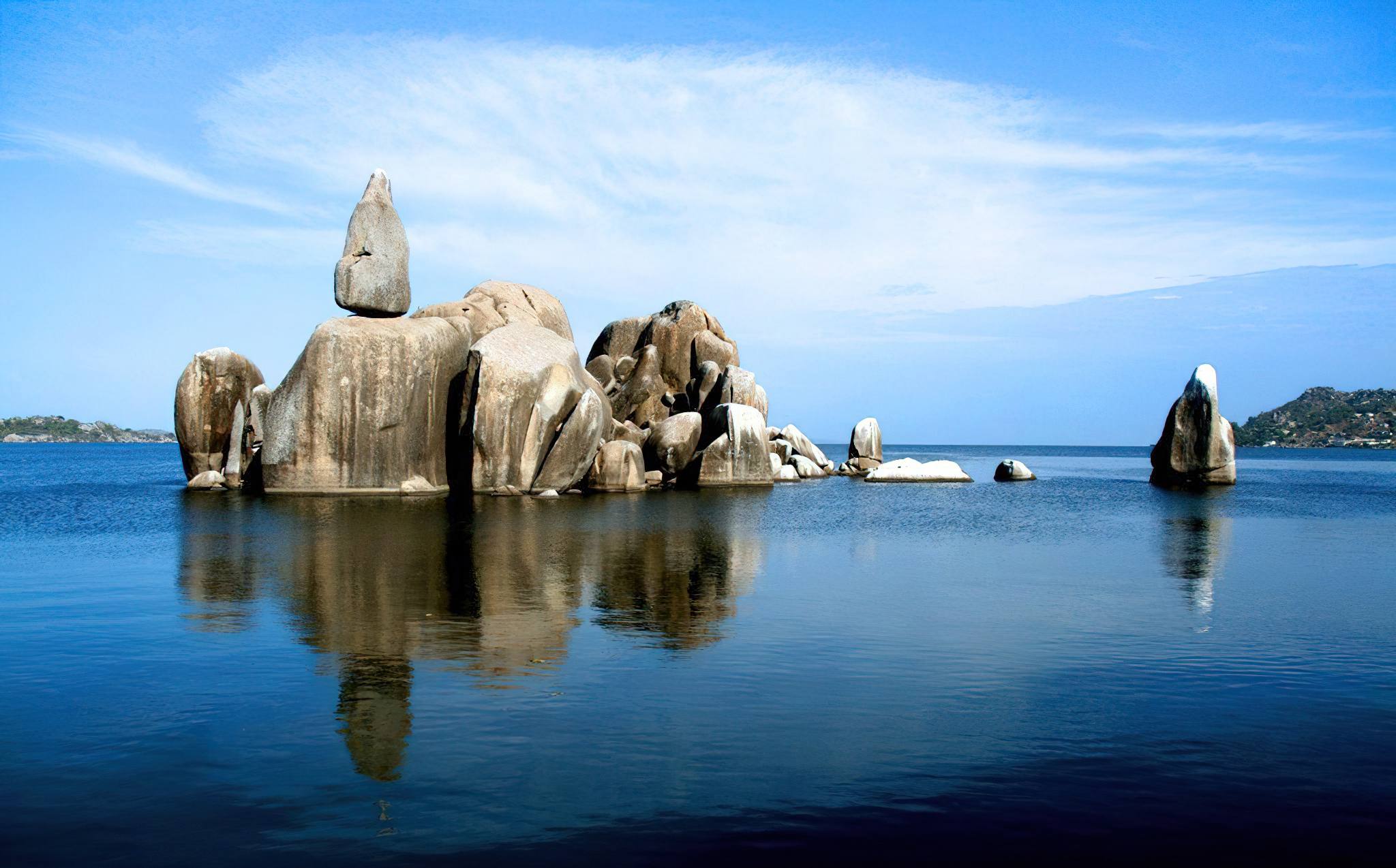 Lake Victoria &amp; Islands